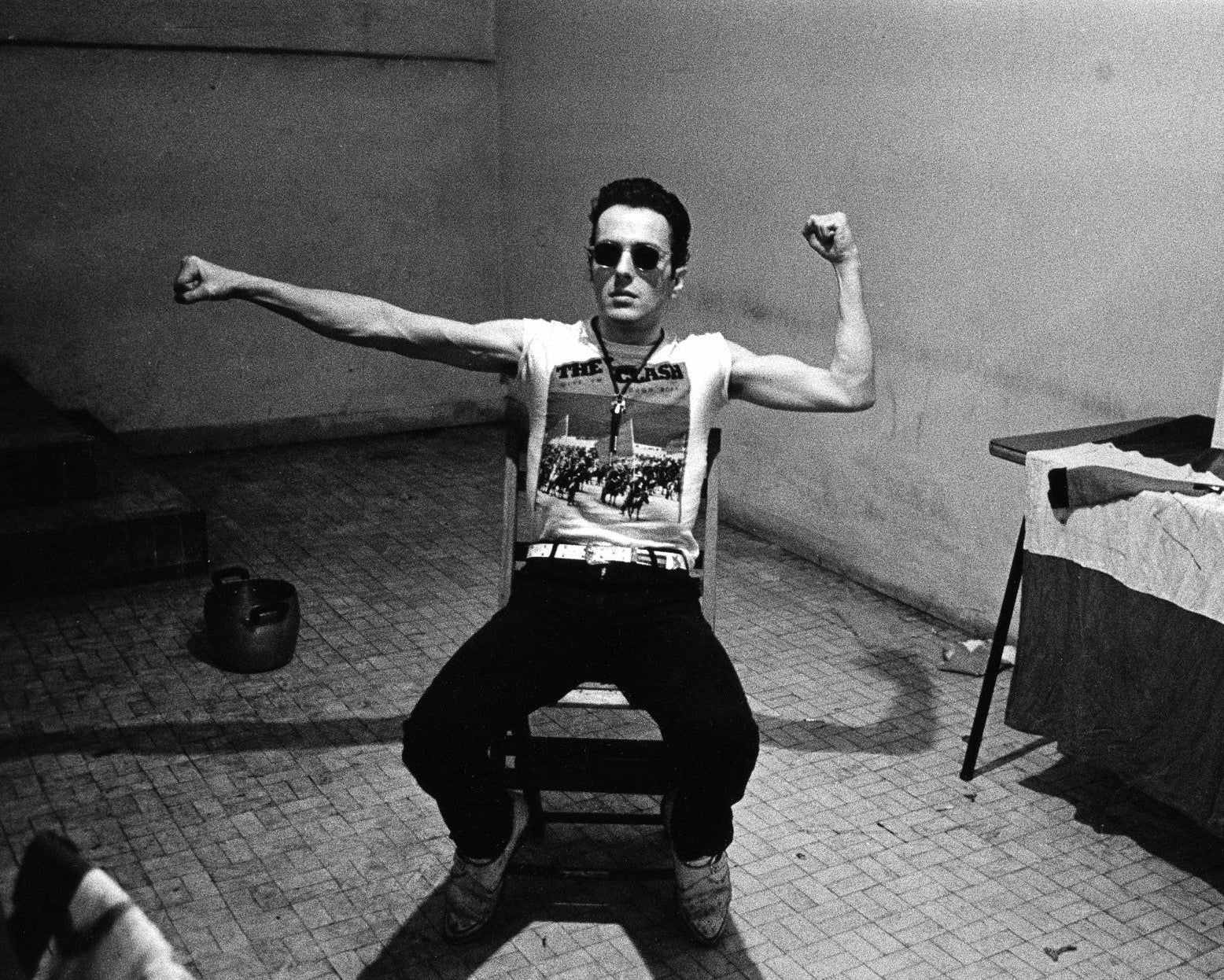 Strummer George Cox strummer-george-cox