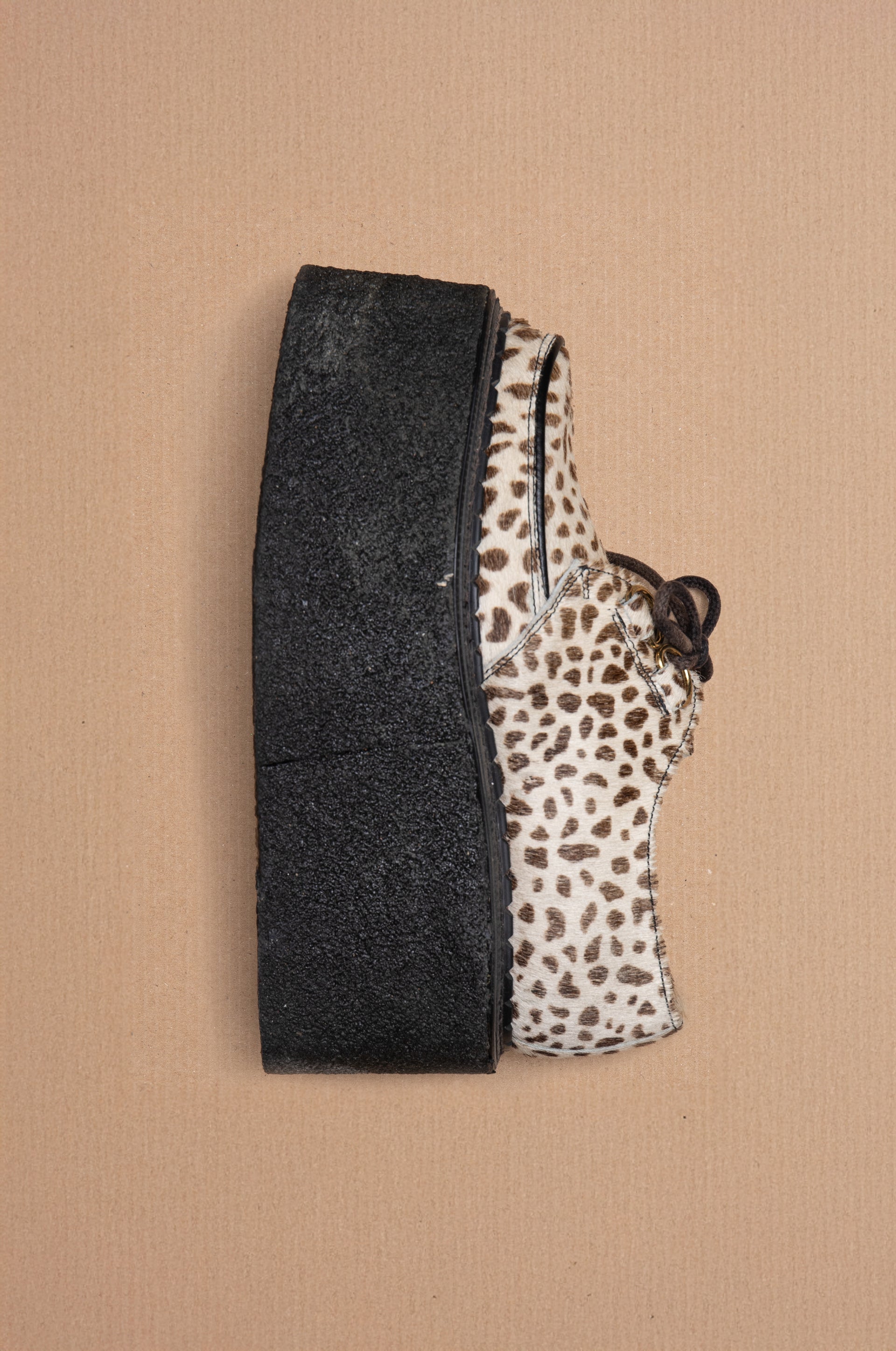 <p><strong>‘Skipton’ Creeper with platform sole, 1996</strong></p>