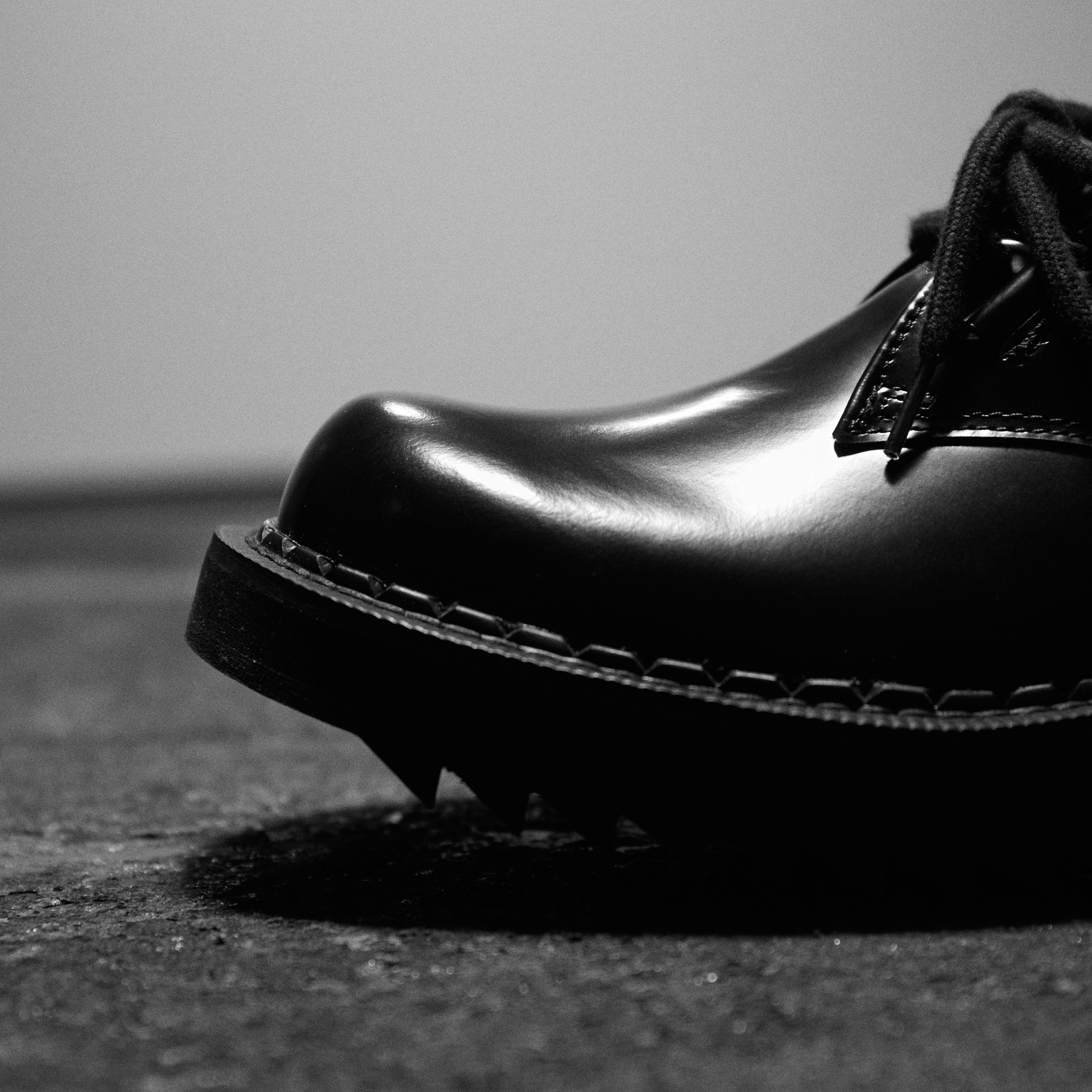 E COX ジョージコックス RippleBumpToeDerby Ripple Bump-Toe Derby Black – George Cox