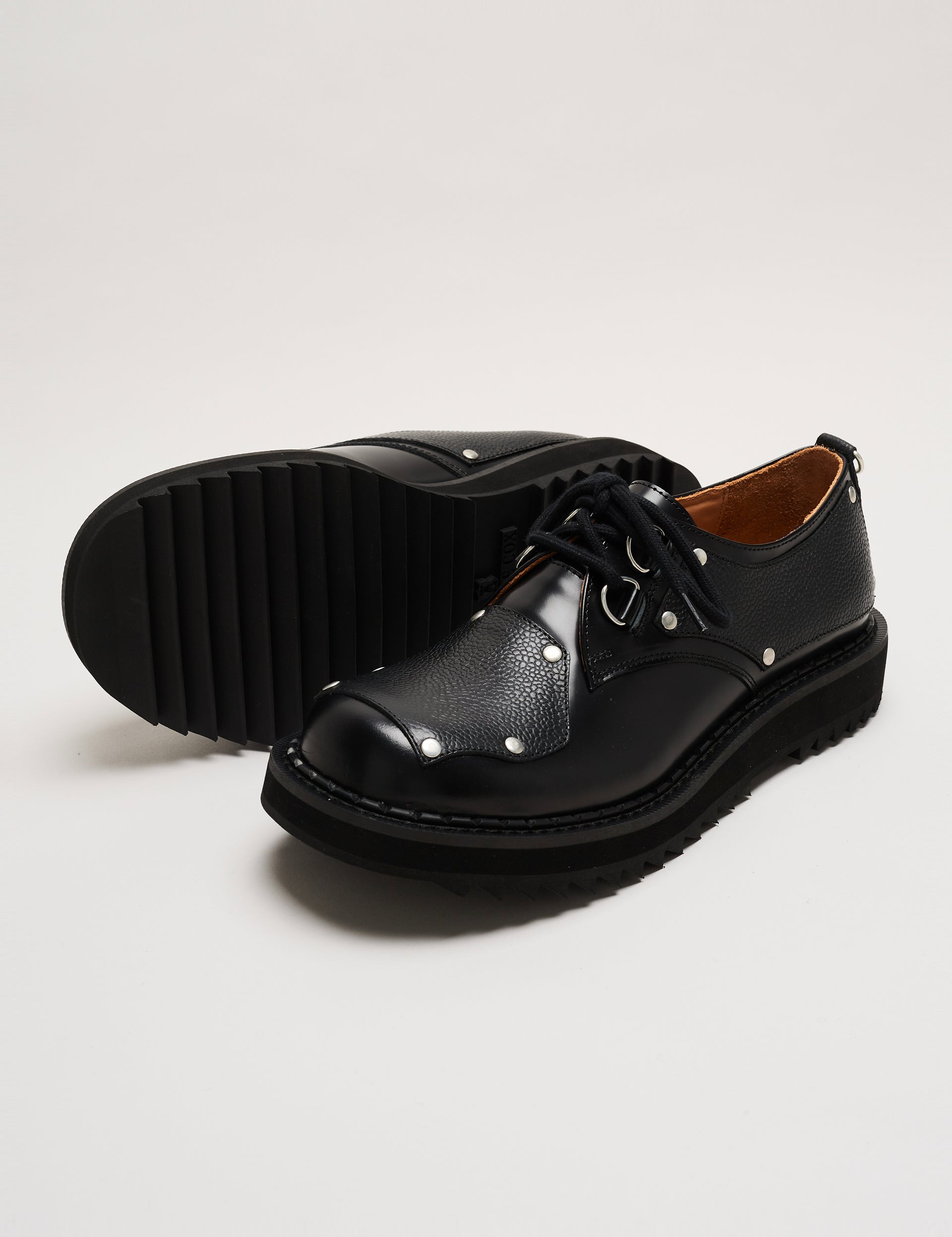 Ripple Bump-Toe Panel Derby Black