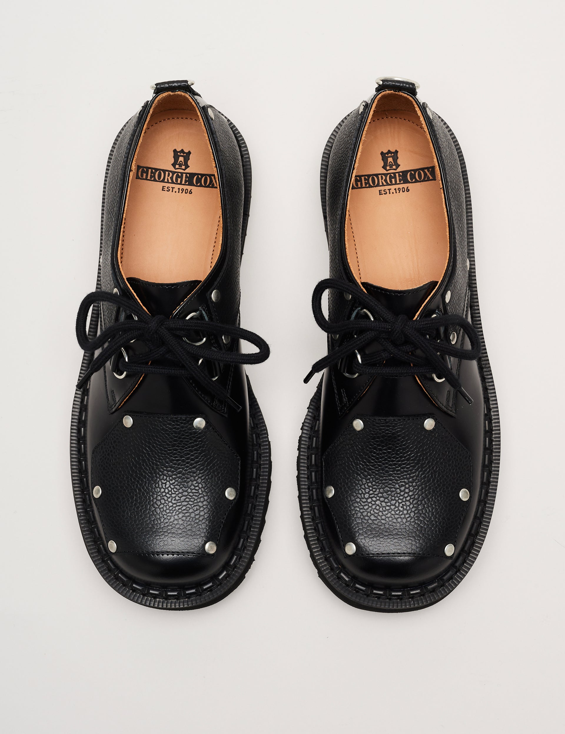 Ripple Bump-Toe Panel Derby Black