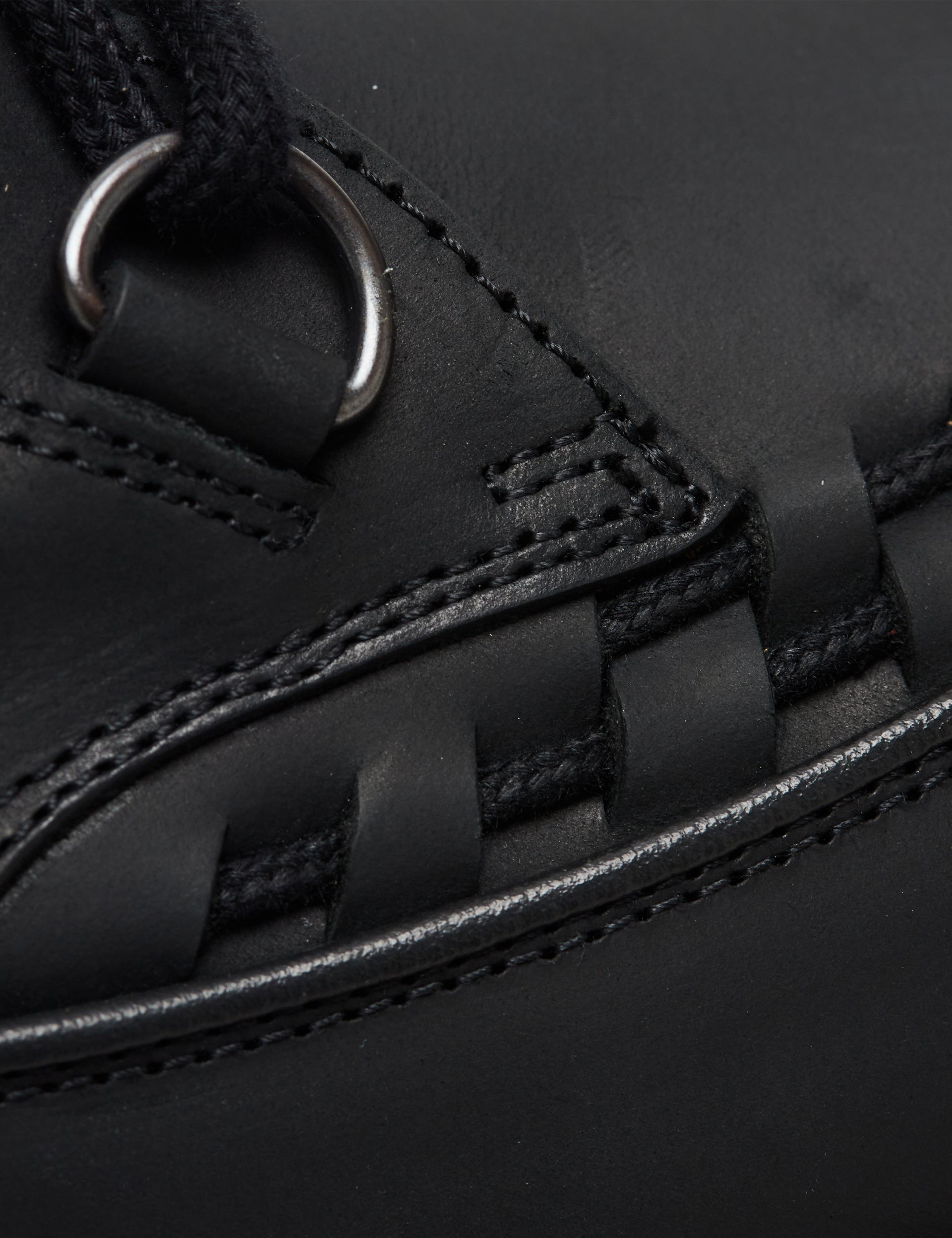 Ripple Hatton Black Greasy