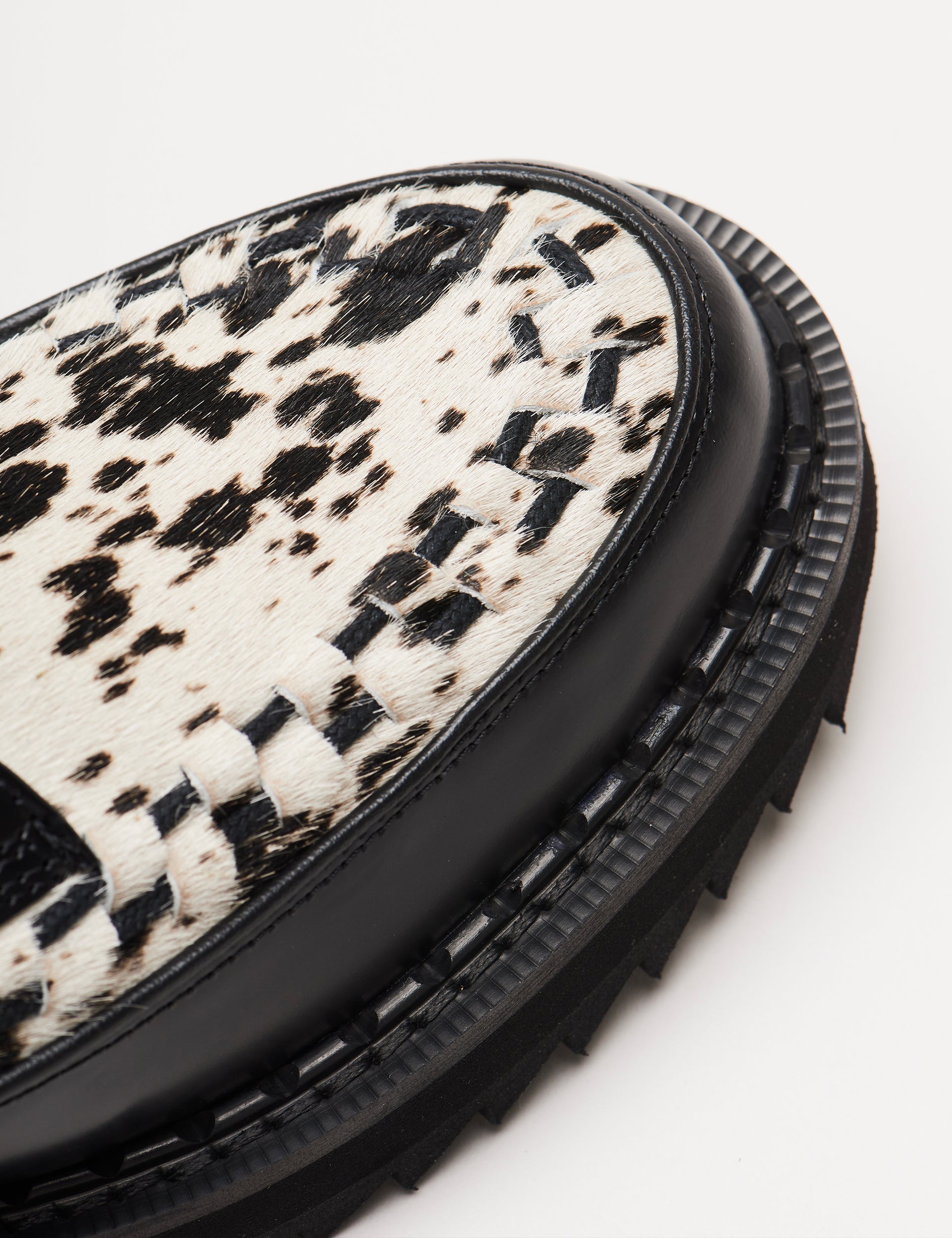 Ripple Hatton Black/White Speckled Pony